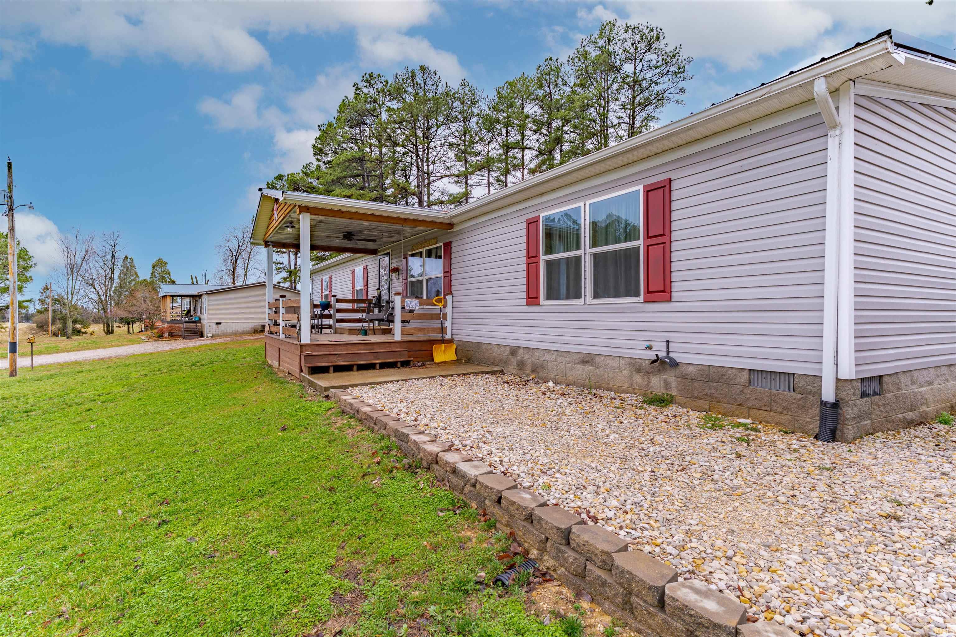 11443 South Whispering Pine Road Huntingburg, IN 47542 - Photo 11 of 33