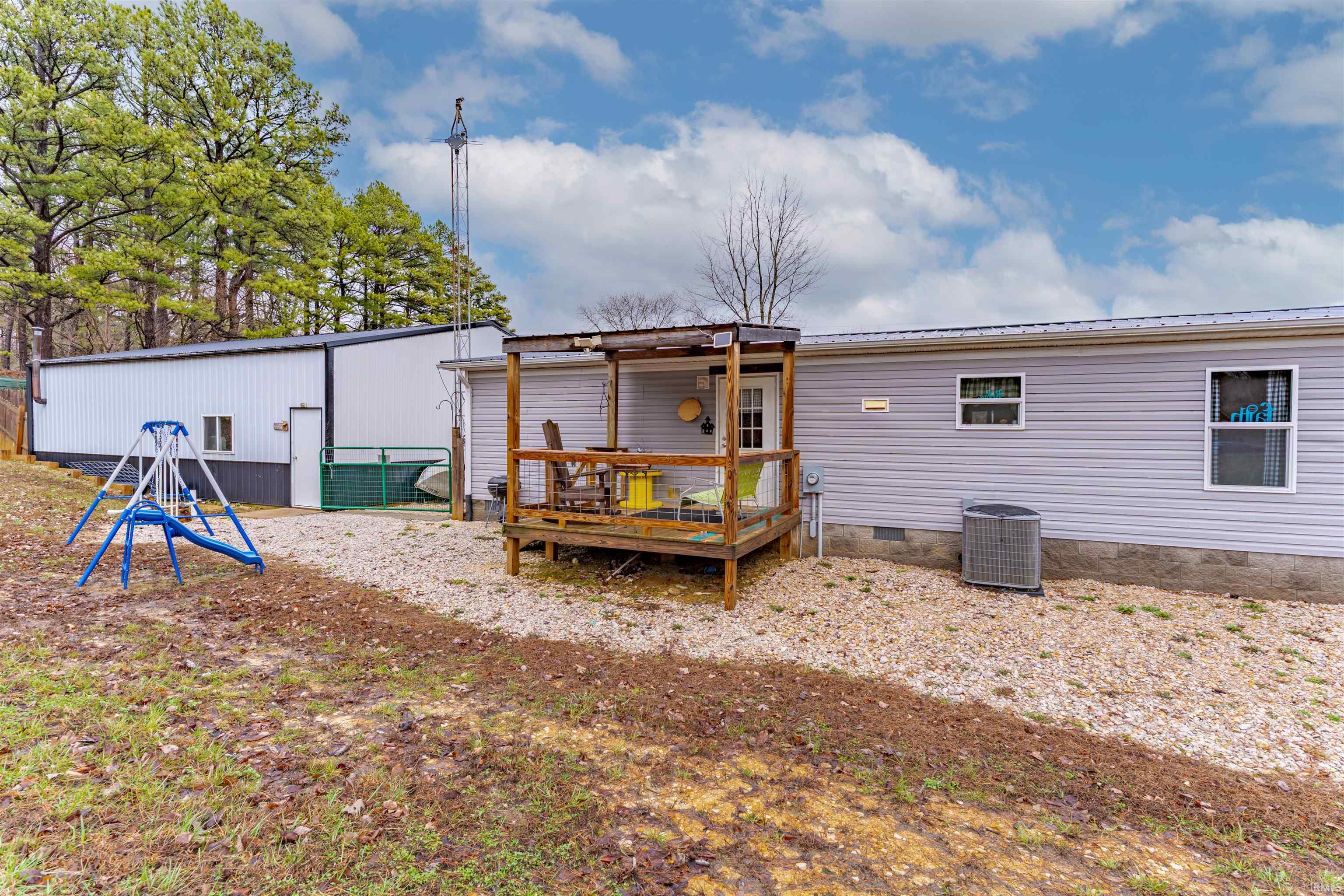 11443 South Whispering Pine Road Huntingburg, IN 47542 - Photo 16 of 33