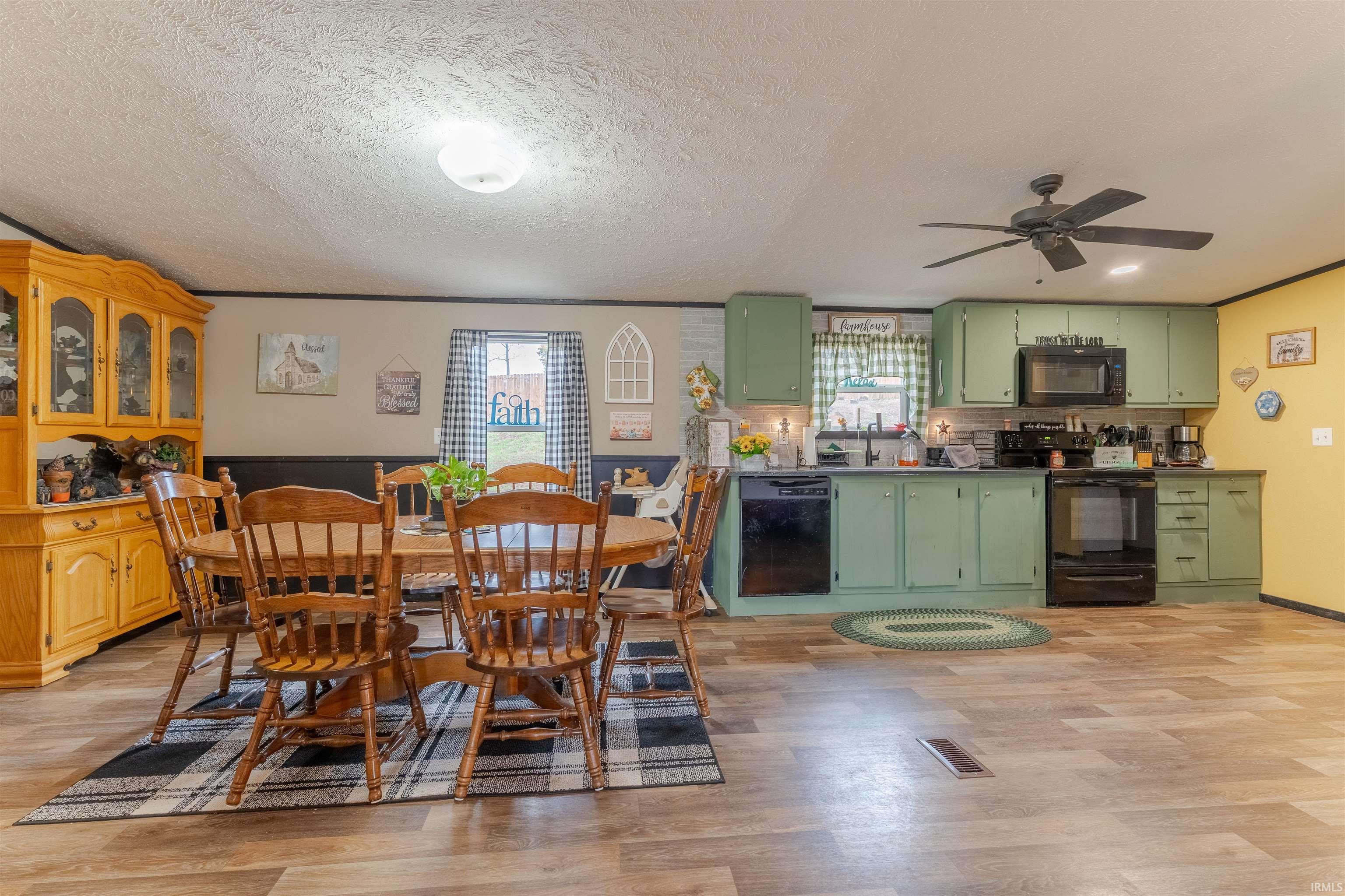 11443 South Whispering Pine Road Huntingburg, IN 47542 - Photo 21 of 33