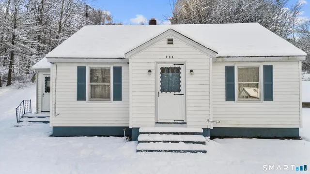 $199,900 | 235 South Windham Road, Windham, CT 06226