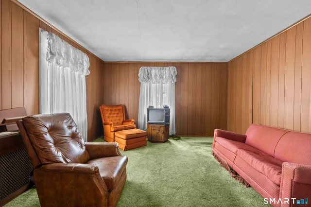 $199,900 | 235 South Windham Road, Windham, CT 06226