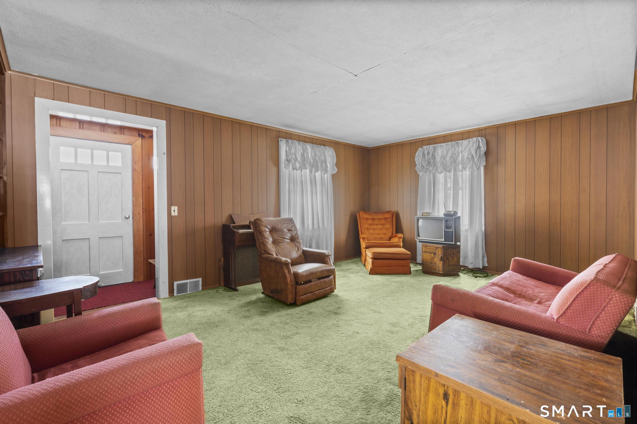 235 South Windham Road Windham, CT 06226 - Photo 7 of 30