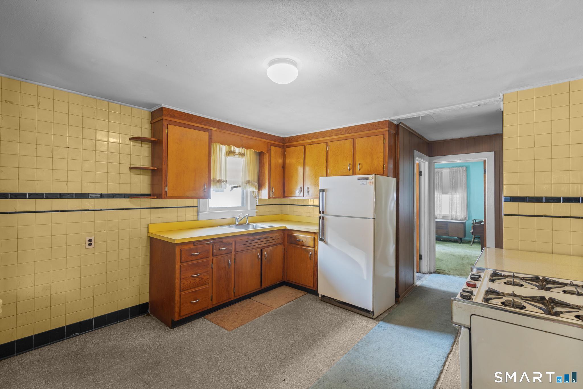 235 South Windham Road Windham, CT 06226 - Photo 8 of 30