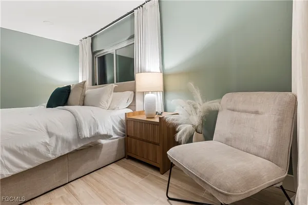 $8,000 | 2412 La Salle Avenue, Fort Myers, FL 33907