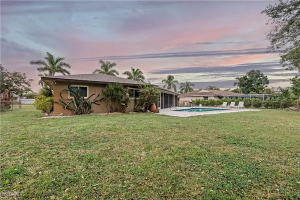 $8,000 | 2412 La Salle Avenue, Fort Myers, FL 33907