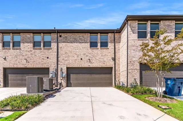 $2,580 | 508 Parkside Drive, Argyle, TX 76226