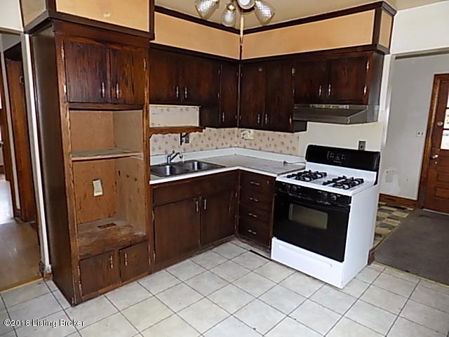 4701 Dohn Road Louisville, KY 40216 - Photo 4 of 19 DSCN5482