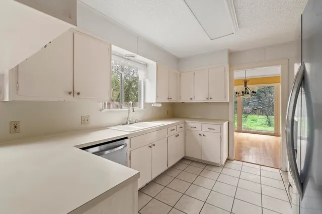 $1,250,000 | 113 Westlake Drive, West Lake Hills, TX 78746