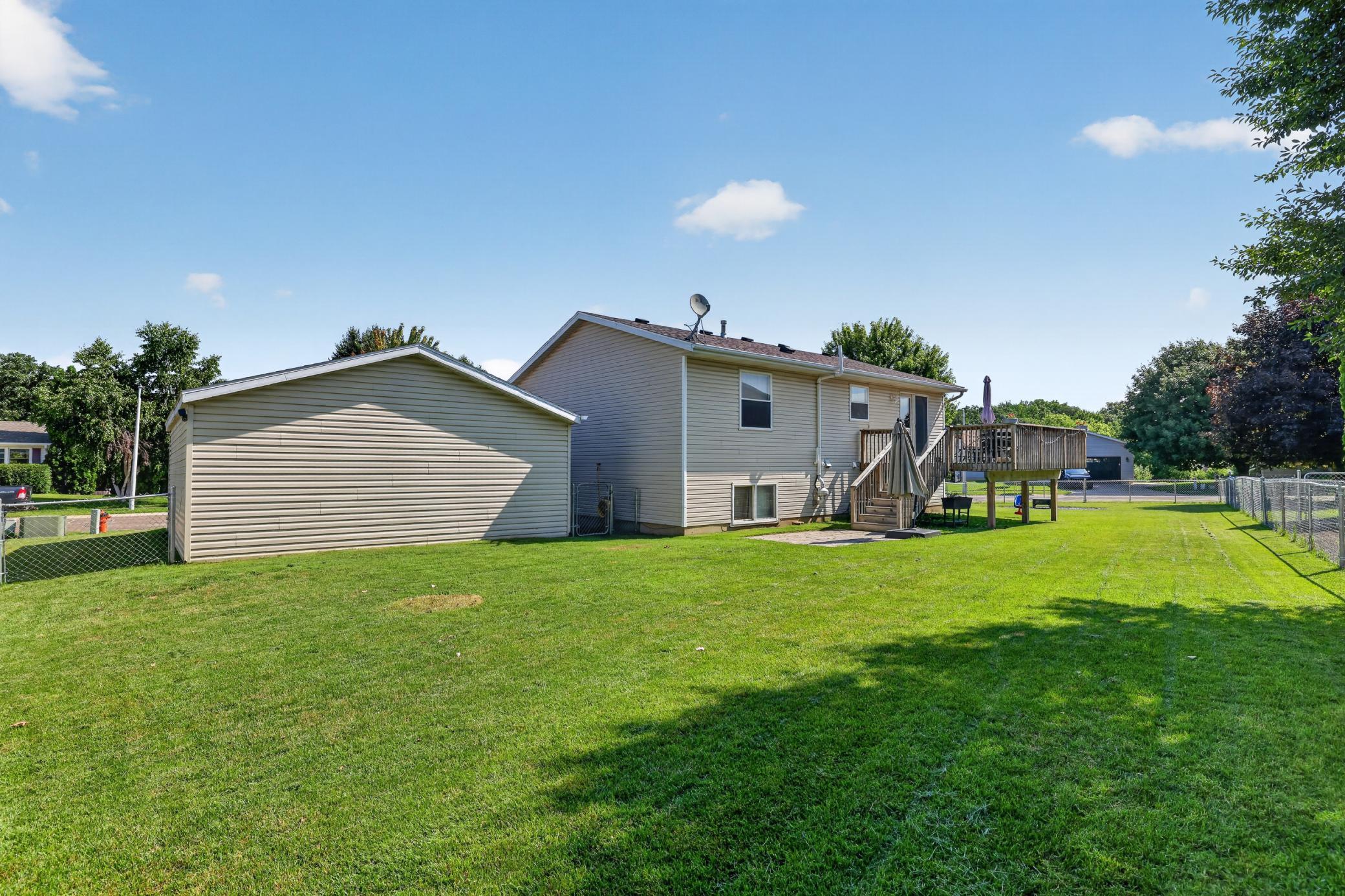 4838 11 Court Northwest Rochester, MN 55901 - Photo 4 of 47