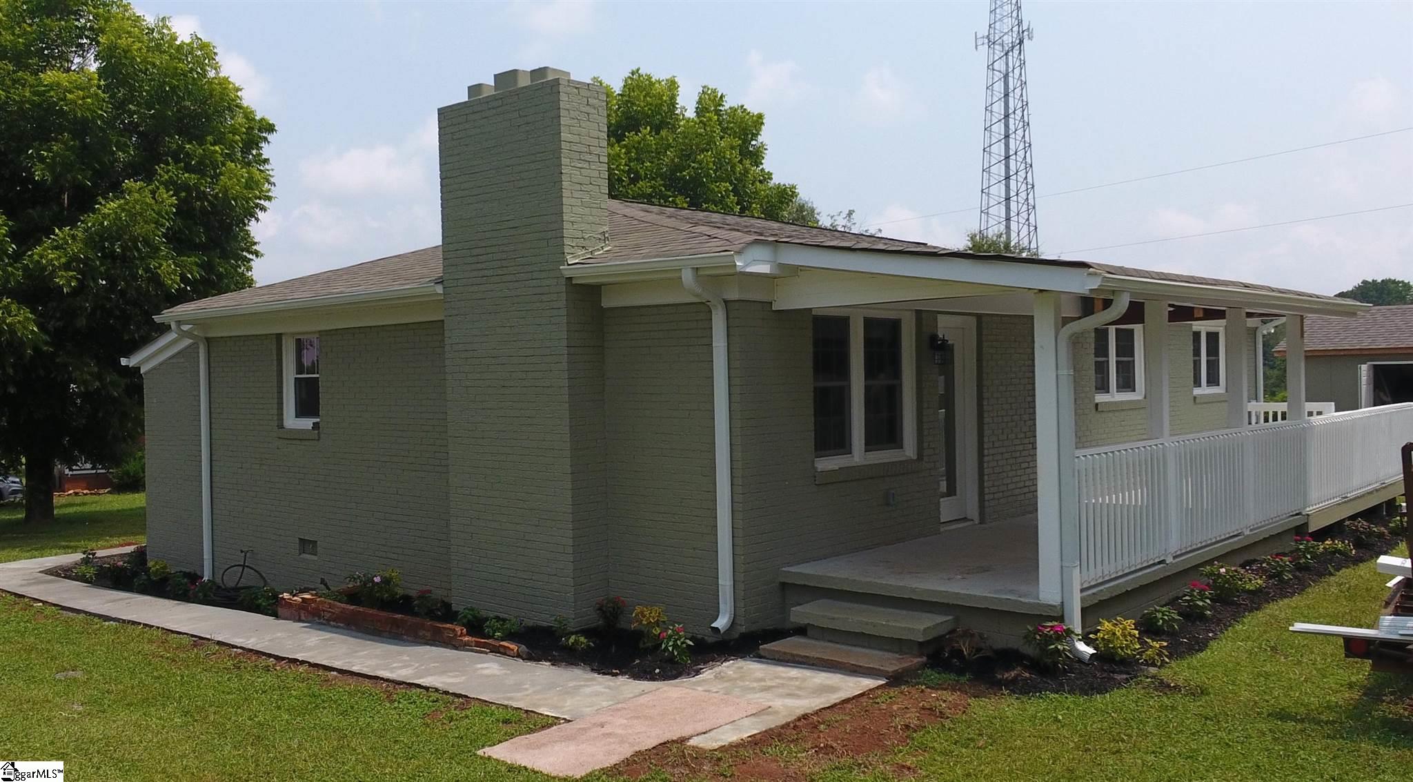 187 Burns Hill Road Liberty, SC 29657 - Photo 1 of 36