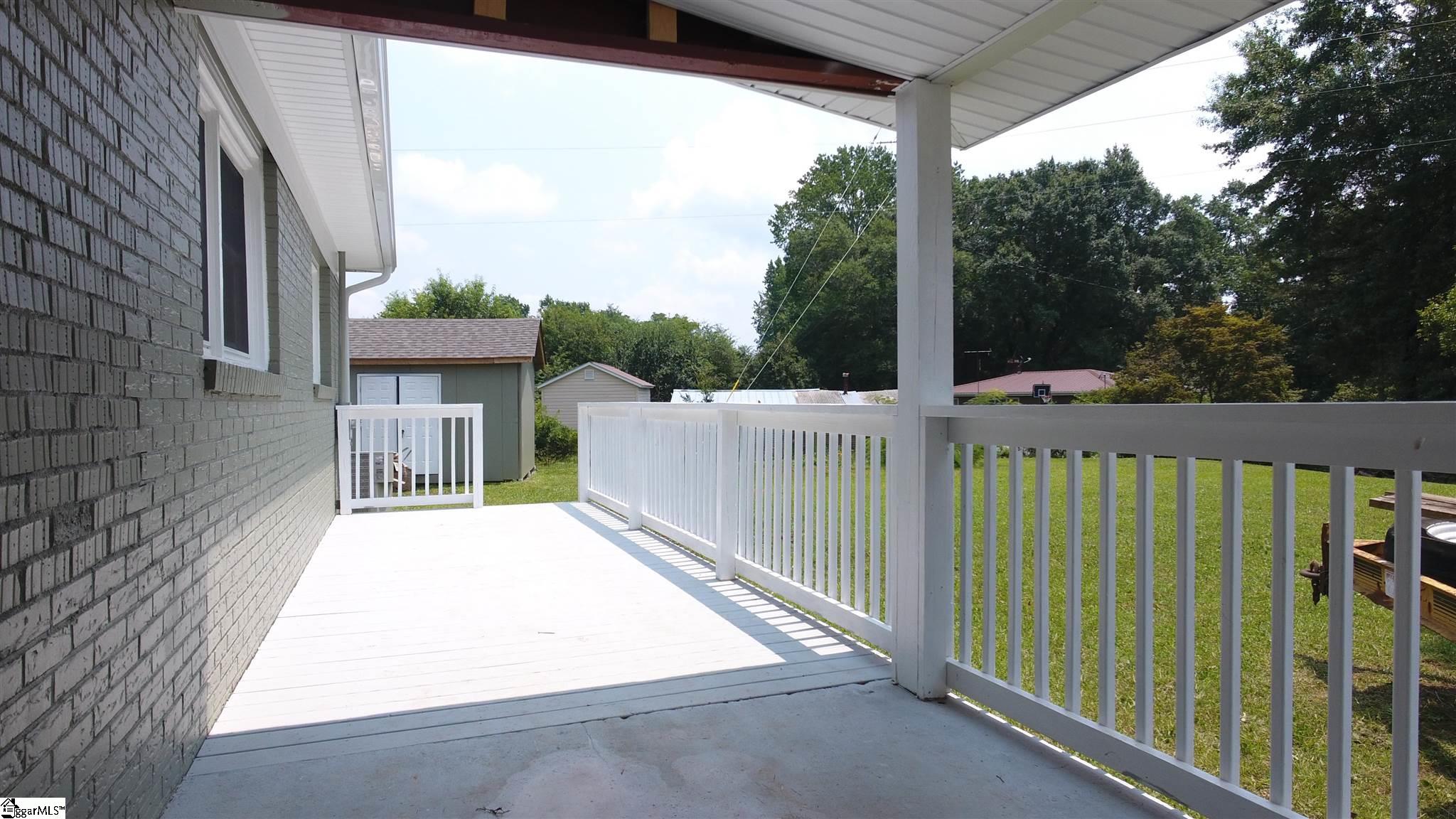 187 Burns Hill Road Liberty, SC 29657 - Photo 12 of 36