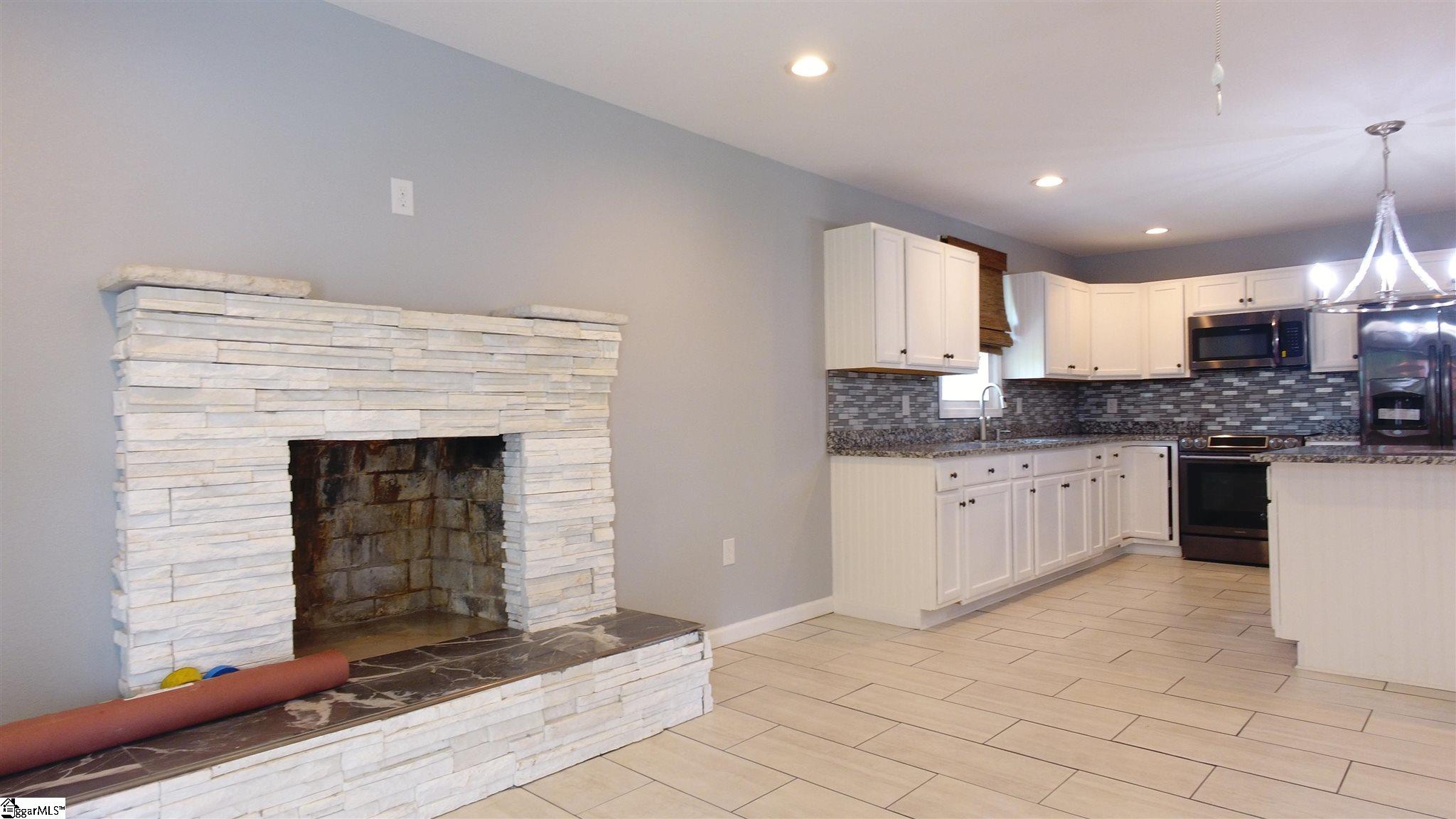 187 Burns Hill Road Liberty, SC 29657 - Photo 16 of 36