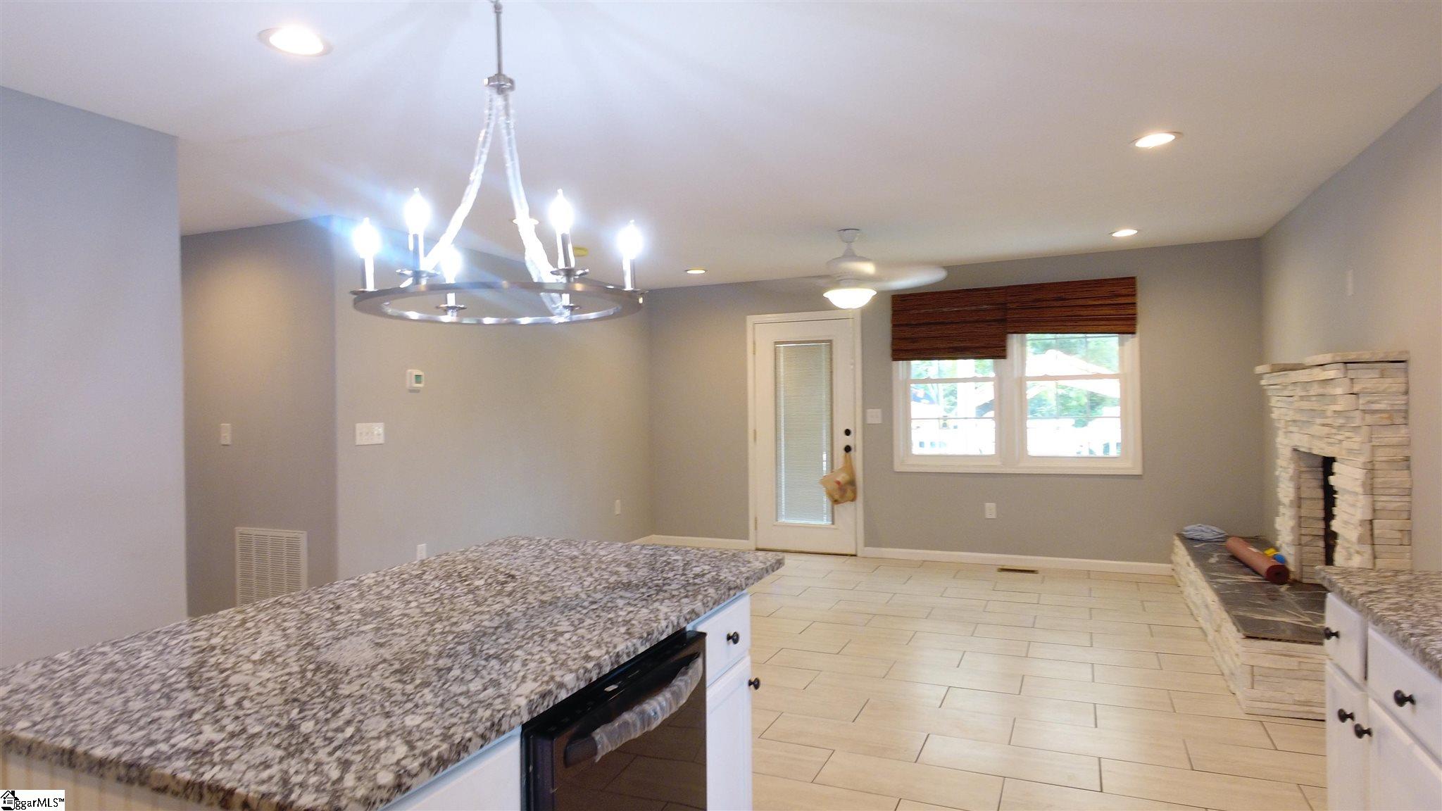 187 Burns Hill Road Liberty, SC 29657 - Photo 17 of 36