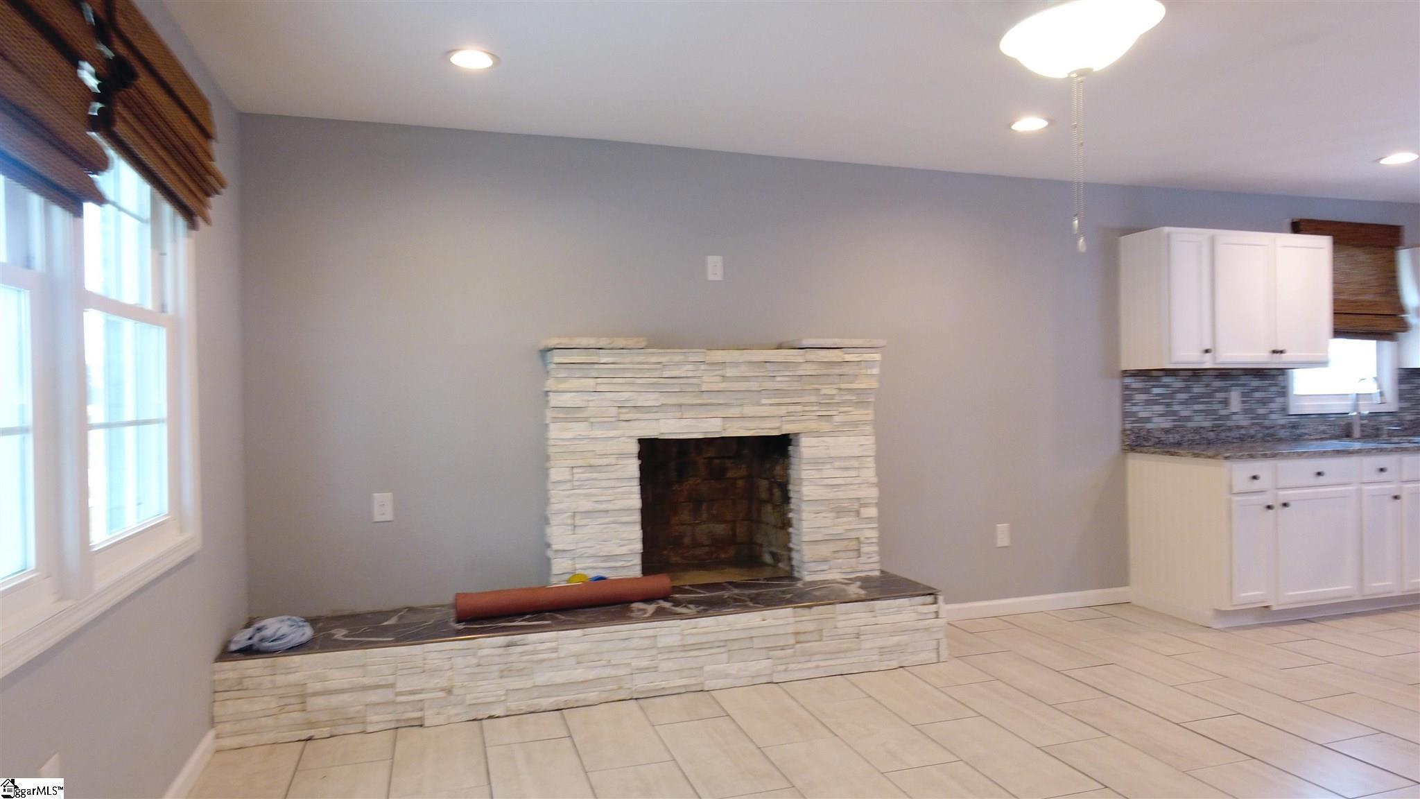 187 Burns Hill Road Liberty, SC 29657 - Photo 19 of 36