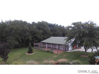 2430 Trout Camp Road Waterloo, IL 62298 - Photo 3 of 15