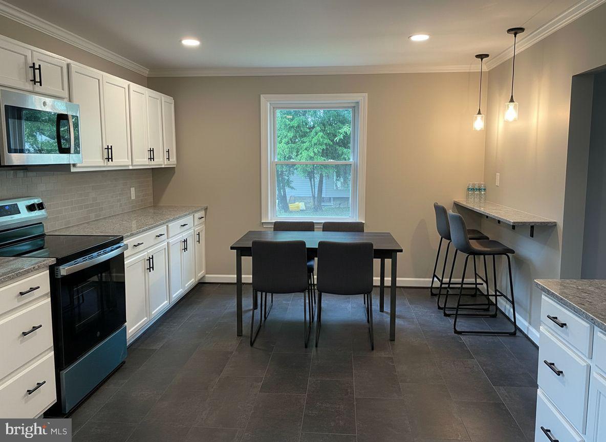 401 Forest View Road Linthicum Heights, MD 21090 - Photo 8 of 70