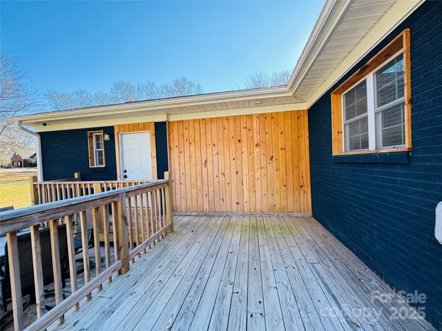 $320,000 | 813 South Zion Street, Landis, NC 28088