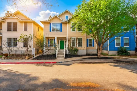 $870,000 | 2606 Kinney Oaks Court, Austin, TX 78704