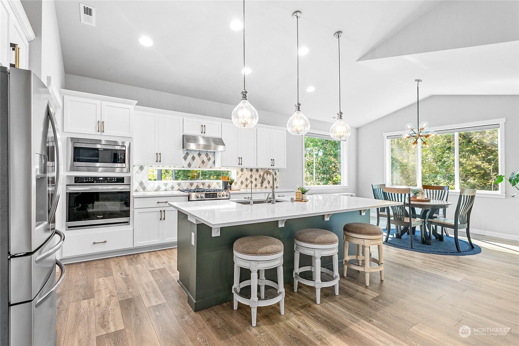 1003 Rainier Loop Mount Vernon, WA 98274 - Photo 11 of 40