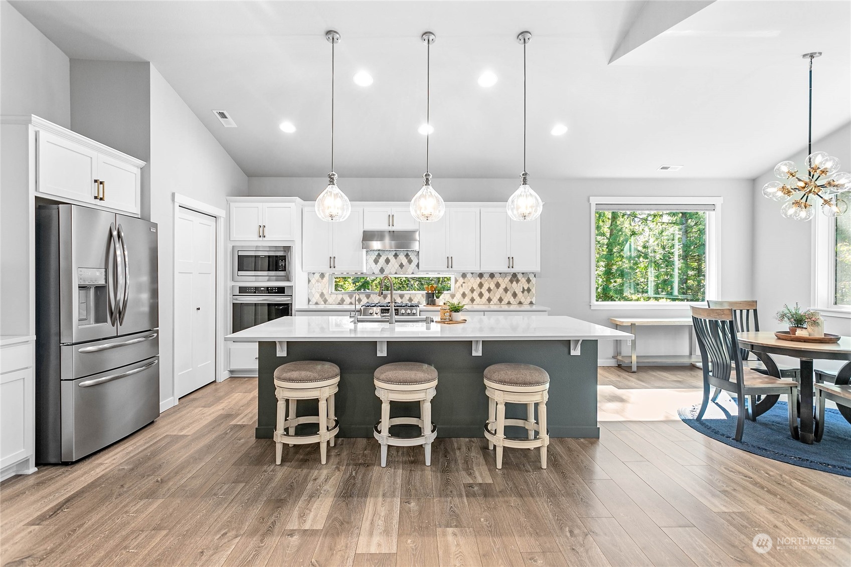 1003 Rainier Loop Mount Vernon, WA 98274 - Photo 12 of 40