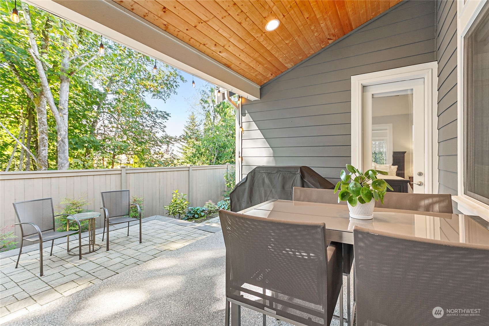 1003 Rainier Loop Mount Vernon, WA 98274 - Photo 33 of 40