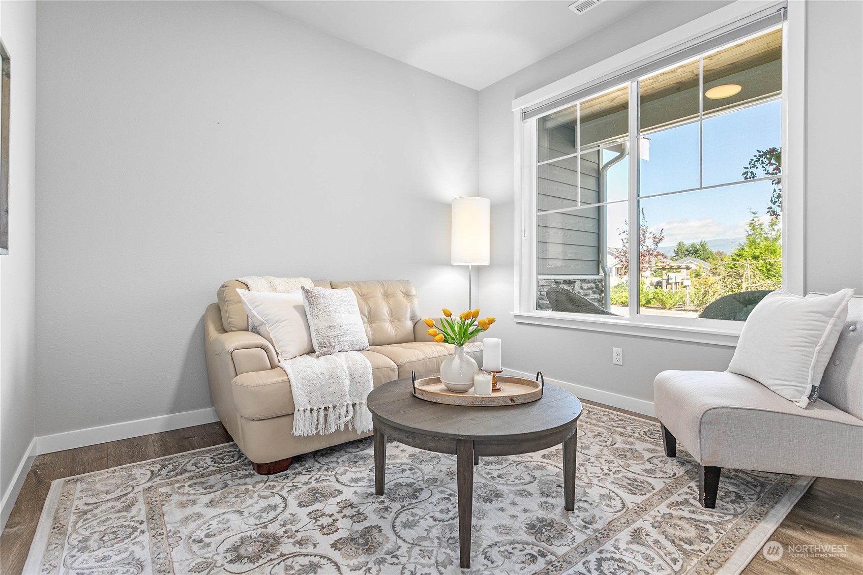 1003 Rainier Loop Mount Vernon, WA 98274 - Photo 6 of 40