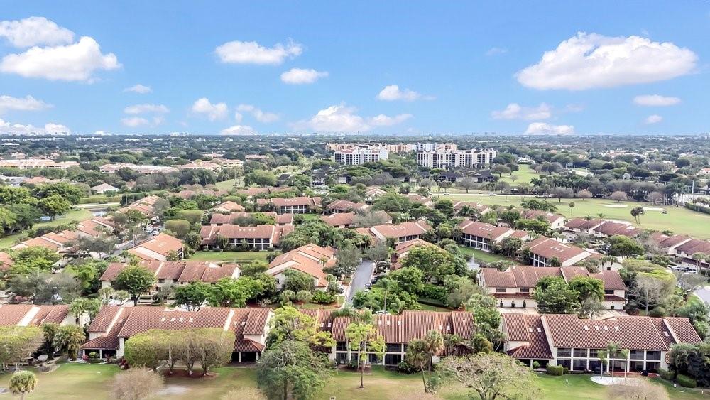 7838 La Mirada Drive Boca Raton, FL 33433 - Photo 42 of 43 an aerial view of a city