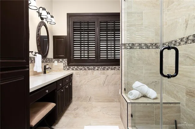 $1,175,000 | 7417 North 4th Street, McAllen, TX 78504