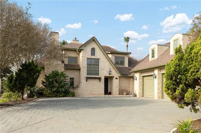 $1,175,000 | 7417 North 4th Street, McAllen, TX 78504