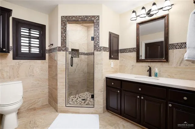 $1,175,000 | 7417 North 4th Street, McAllen, TX 78504