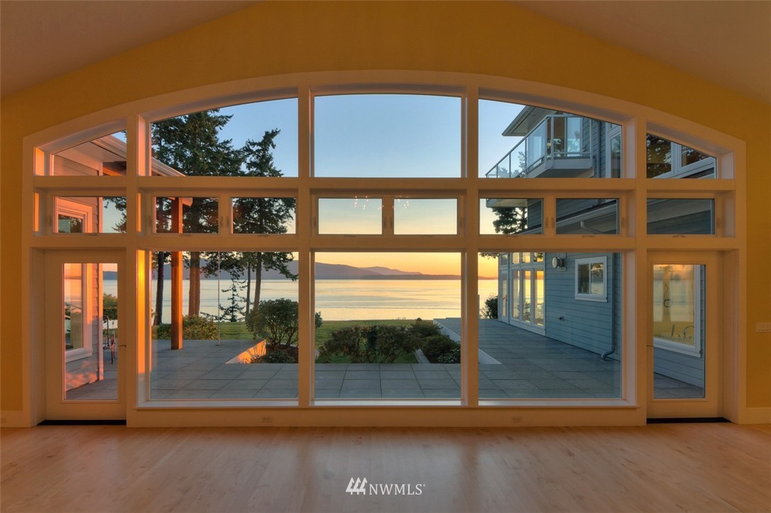530 Bayside Road Bellingham, WA 98225 - Photo 9 of 25 a view of a balcony with wooden floor