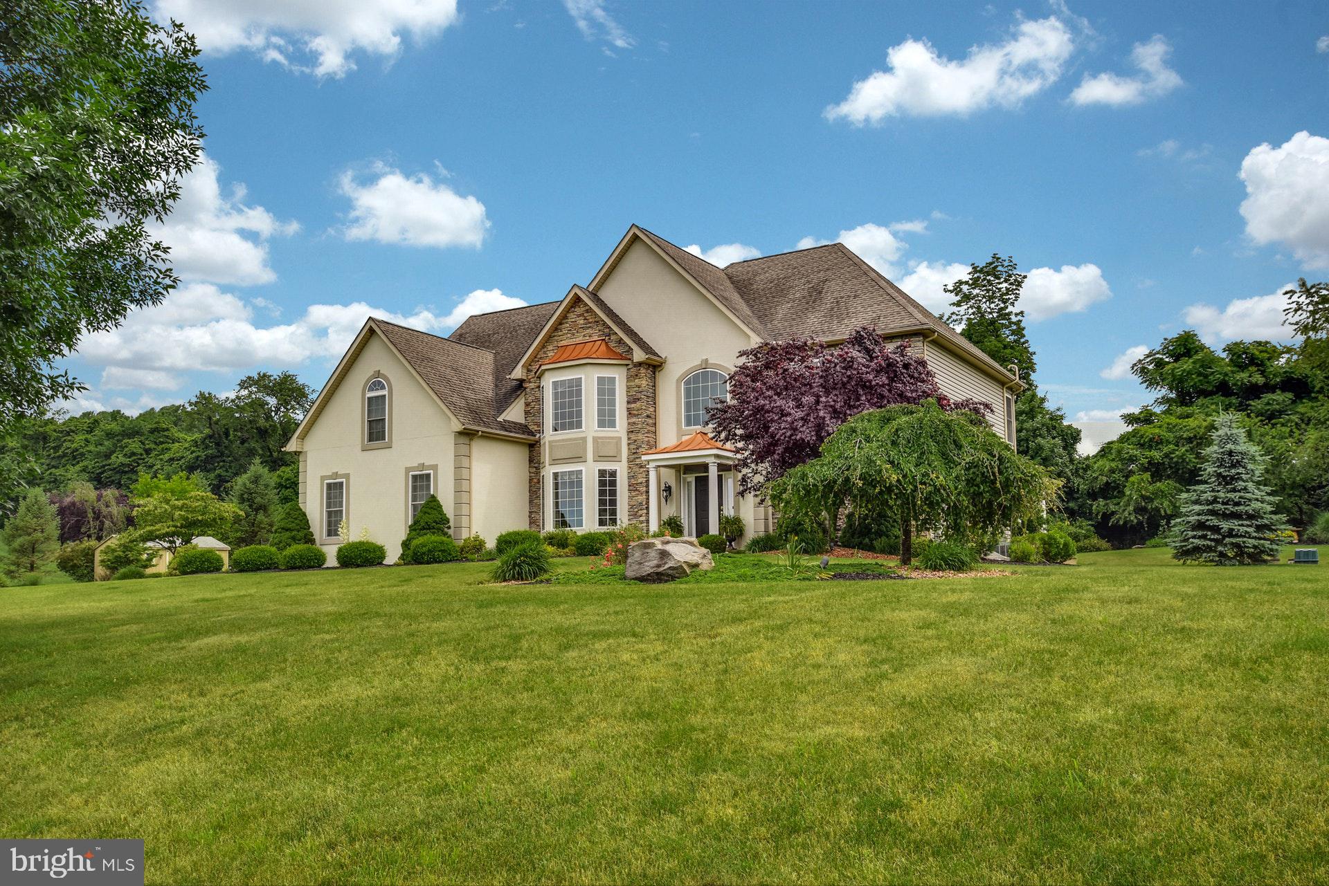 2065 Kally Ridge Road Hellertown, PA 18055 - Photo 3 of 39 Gallery Image 3