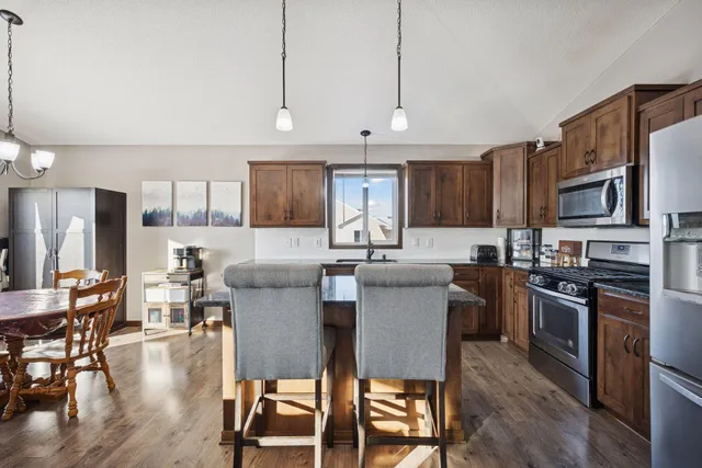 $360,000 | 13110 7th Avenue South, Zimmerman, MN 55398