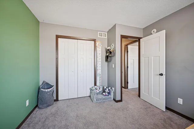 $360,000 | 13110 7th Avenue South, Zimmerman, MN 55398