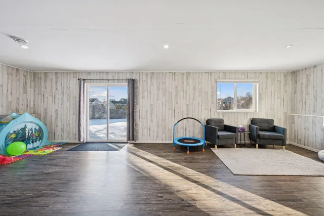 $360,000 | 13110 7th Avenue South, Zimmerman, MN 55398