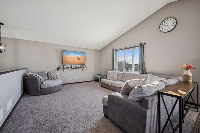 $360,000 | 13110 7th Avenue South, Zimmerman, MN 55398