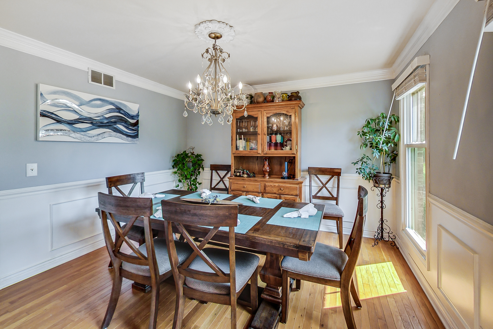 39W338 Woodgate Road St. Charles, IL 60175 - Photo 8 of 50