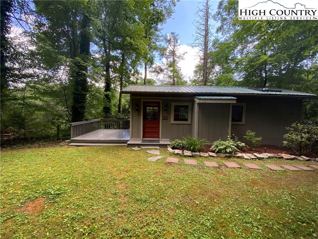 164 Spring Brook Road Newland, NC 28657 - Photo 1 of 26 Gallery Image 1