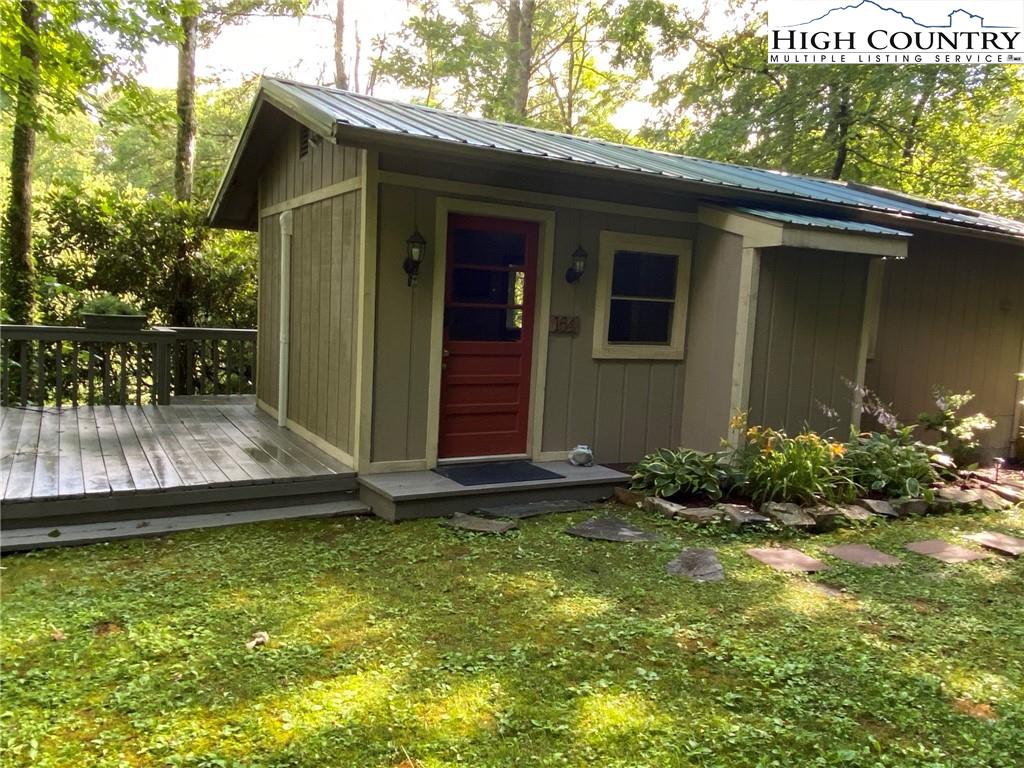 164 Spring Brook Road Newland, NC 28657 - Photo 2 of 26 Gallery Image 2