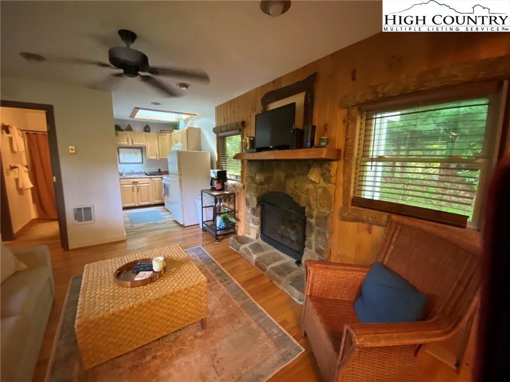 164 Spring Brook Road Newland, NC 28657 - Photo 9 of 26 Gallery Image 9