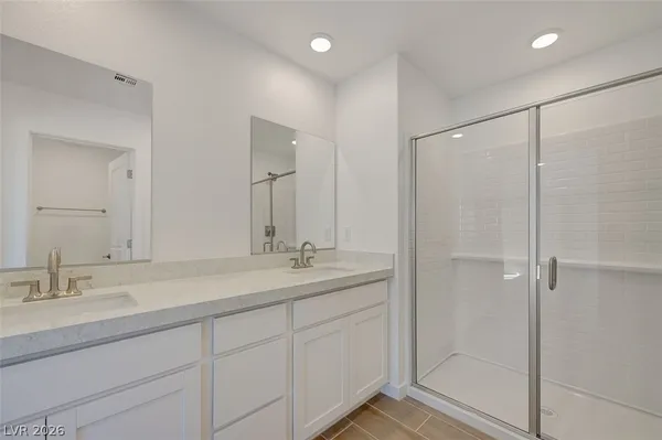 $2,395 | 8532 West Agate Avenue, Las Vegas, NV 89113