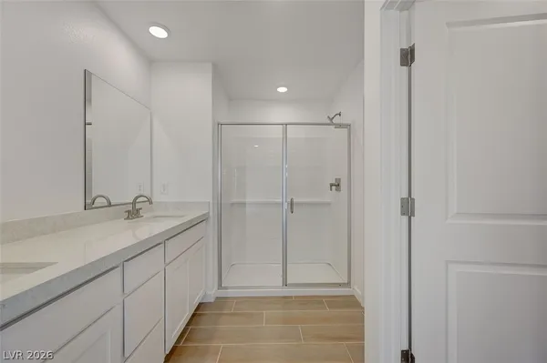 $2,395 | 8532 West Agate Avenue, Las Vegas, NV 89113