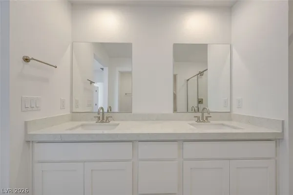 $2,395 | 8532 West Agate Avenue, Las Vegas, NV 89113
