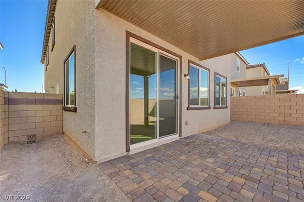 $2,395 | 8532 West Agate Avenue, Las Vegas, NV 89113