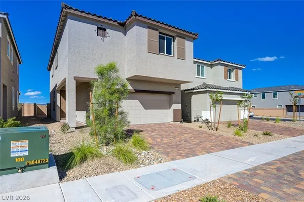 $2,395 | 8532 West Agate Avenue, Las Vegas, NV 89113