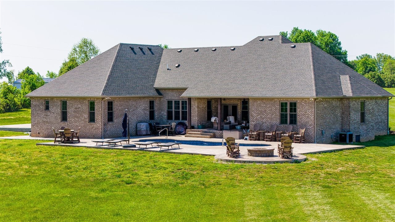 2257 Montgomery Road Auburn, KY 42206 - Photo 36 of 43 Gallery Image 36