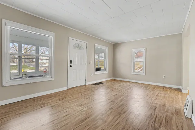 $240,000 | 1100 Atlantic Street Northwest, Grand Rapids, MI 49504