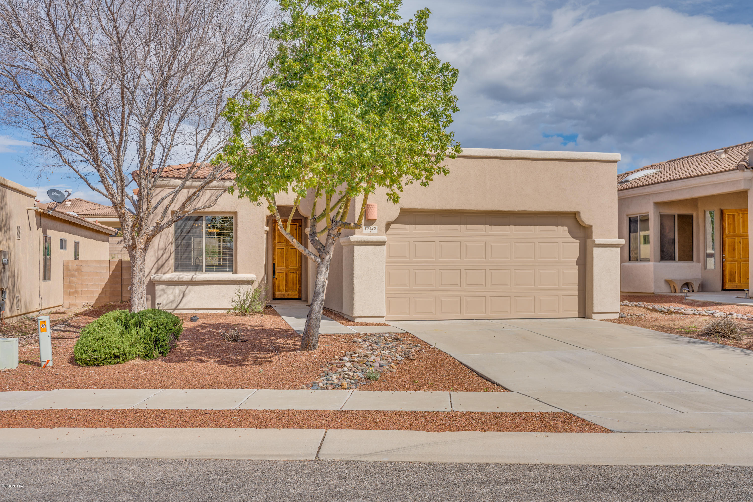 10429 South High Plains Ranch Court Vail, AZ 85641 - Photo 2 of 49