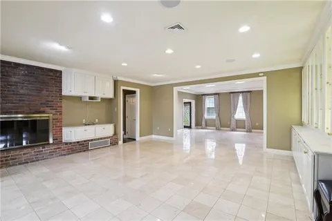 $825,000 | 5545 Jacquelyn Court, New Orleans, LA 70124