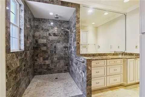 $825,000 | 5545 Jacquelyn Court, New Orleans, LA 70124